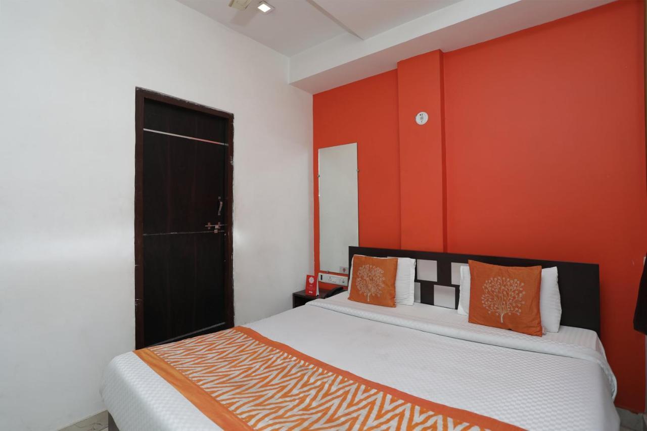 Bridge View Hotel Kanpur Exterior photo